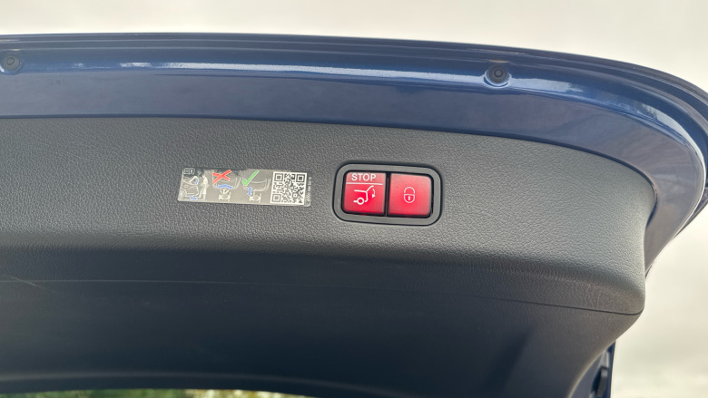 Mercedes-Benz GLC 300d 4Matic AMG Line Premium 5dr 9G-Tronic Diesel Estate